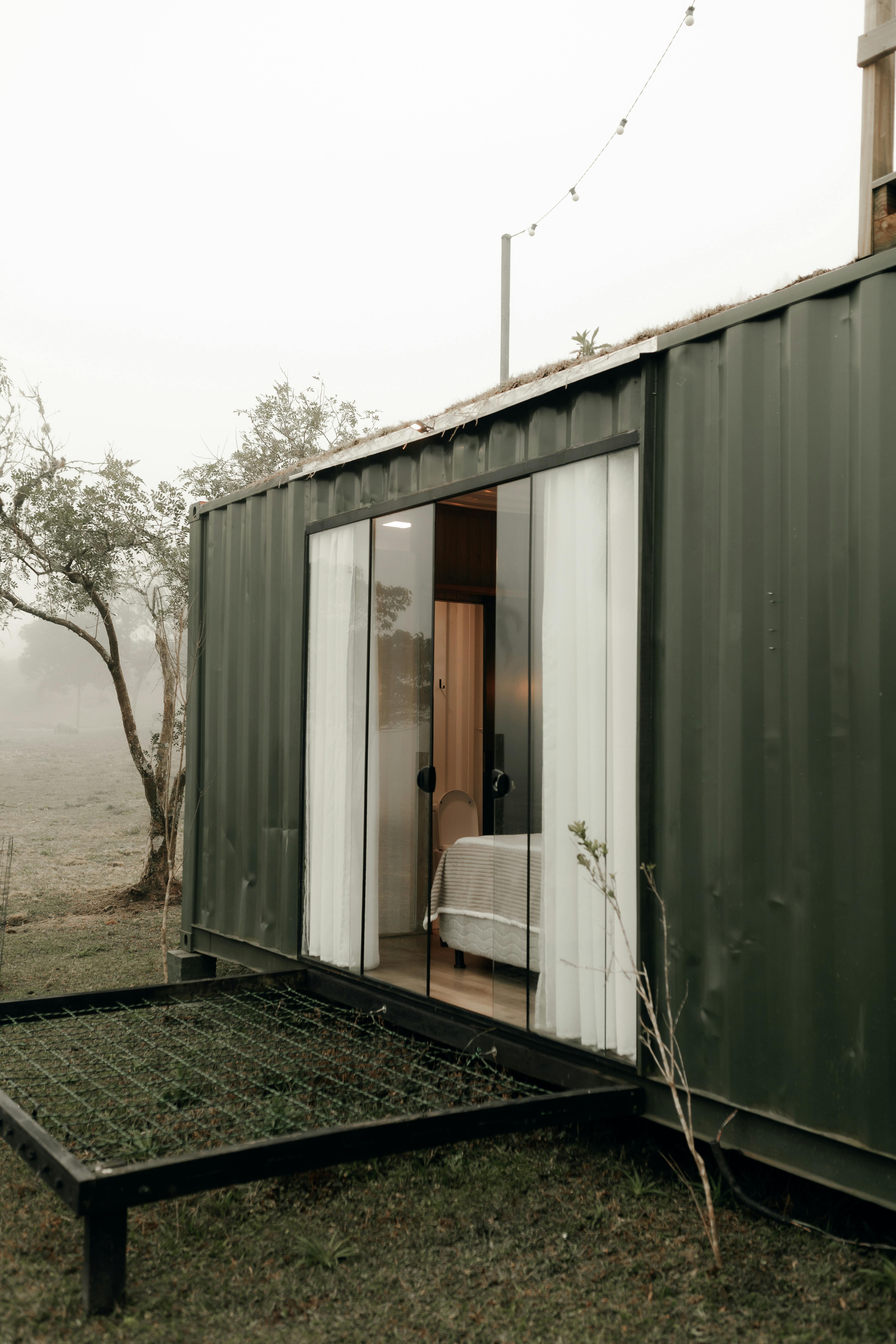 Construction of a modern modular home